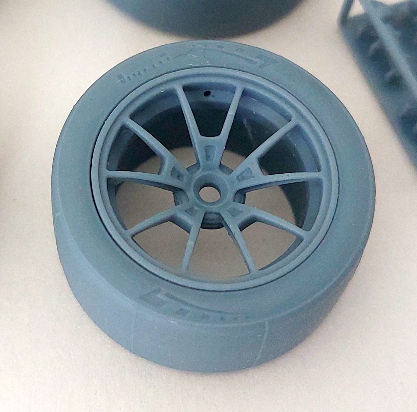 1/24 BMW M4 GT3 with Pirelli tyres
