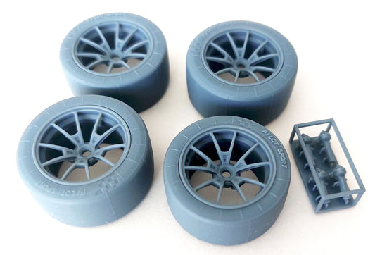 1/24 BMW M4 GT3 with Michelin tyres